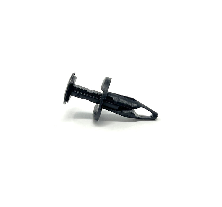 Black Nylon Wheel Opening Molding Push Type Retainer  Head Diameter 19/32", Stem Length 3/4", Fits Into 1/4" Hole GM #21077123 (25 pack)